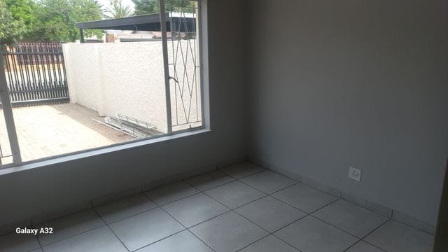 3 Bedroom Property for Sale in Rhodesdene Northern Cape